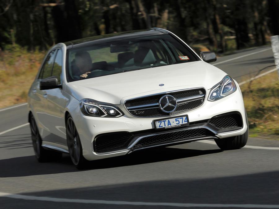  Mercedes-Benz E63 AMG S-Model 2013 года  (AU) (фото 13 из 14)